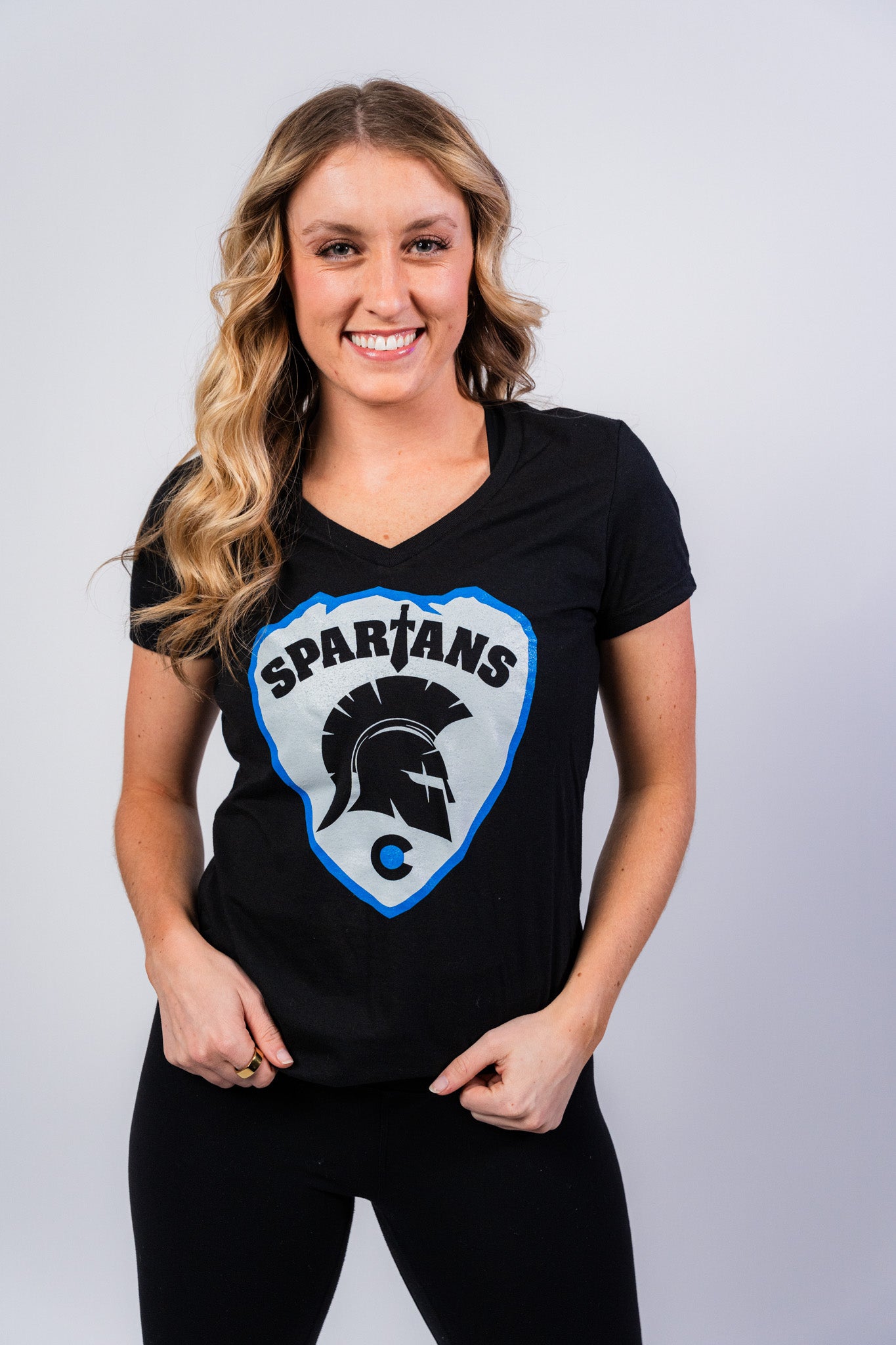 Spartans Shield LADIES V-Neck Short Sleeve black T-shirt, soft cotton/poly blend (DM1190L)